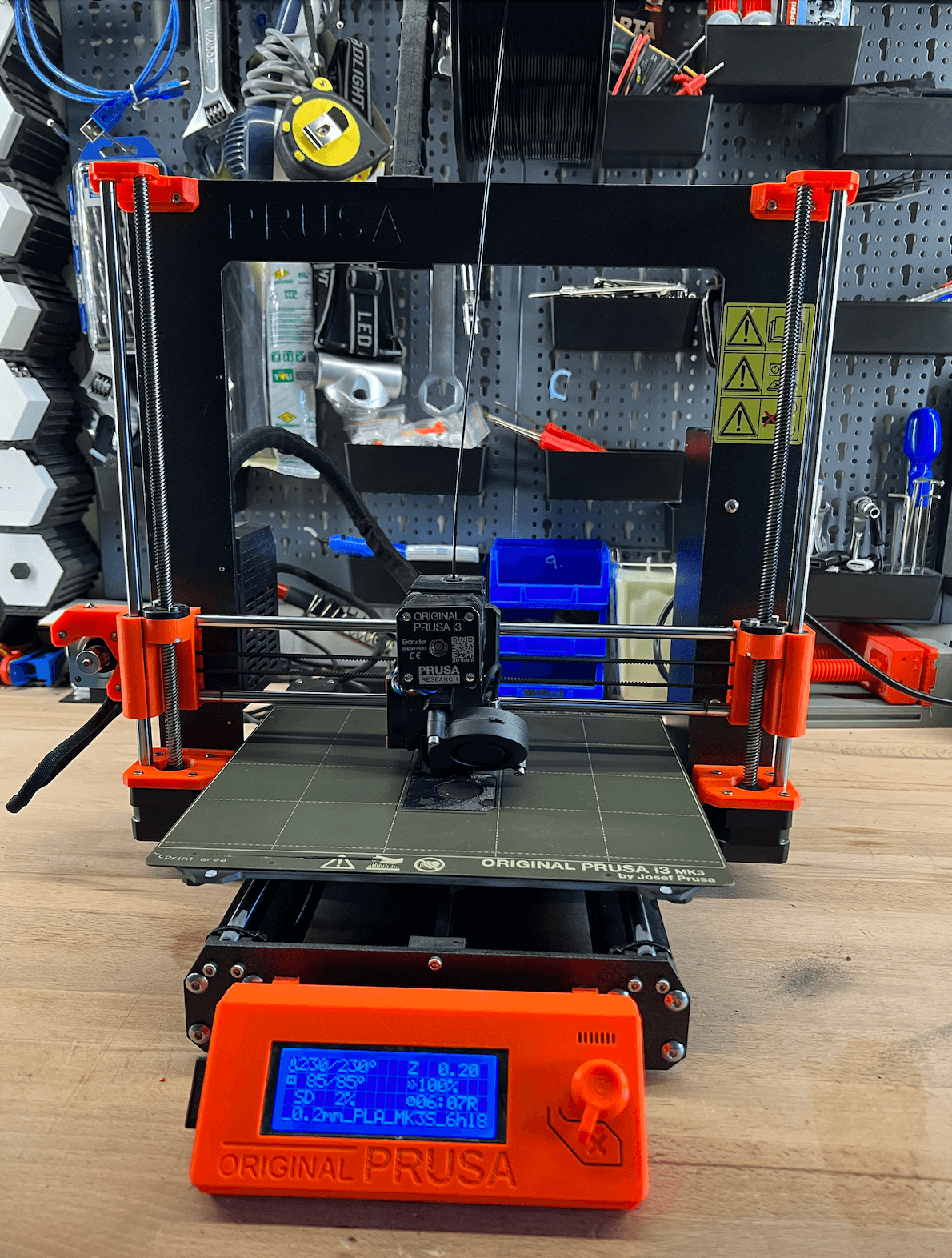 Pravidelný servis 3D tiskáren pro Akademii Věd